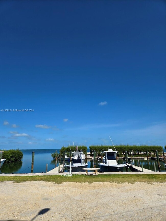 Building Photo - 101 Gumbo Limbo Rd