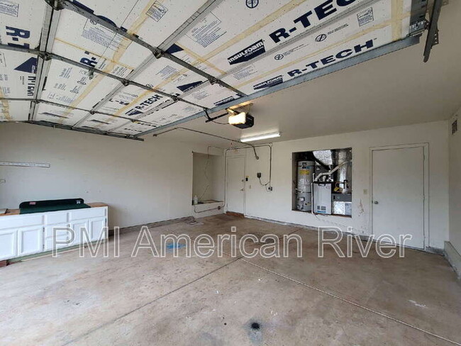 Building Photo - 5628 Bolton Way