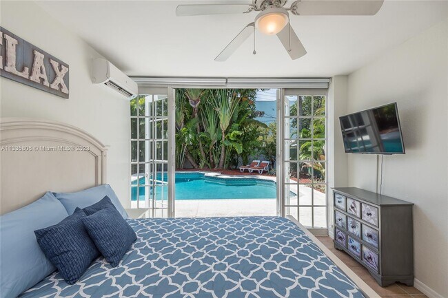 Building Photo - 26 NE 3rd St