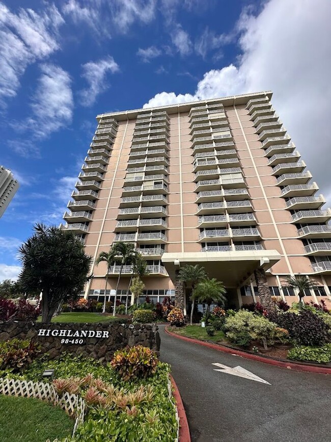 Primary Photo - Highlander (AIEA) condominium 1 bed, 1 bat...