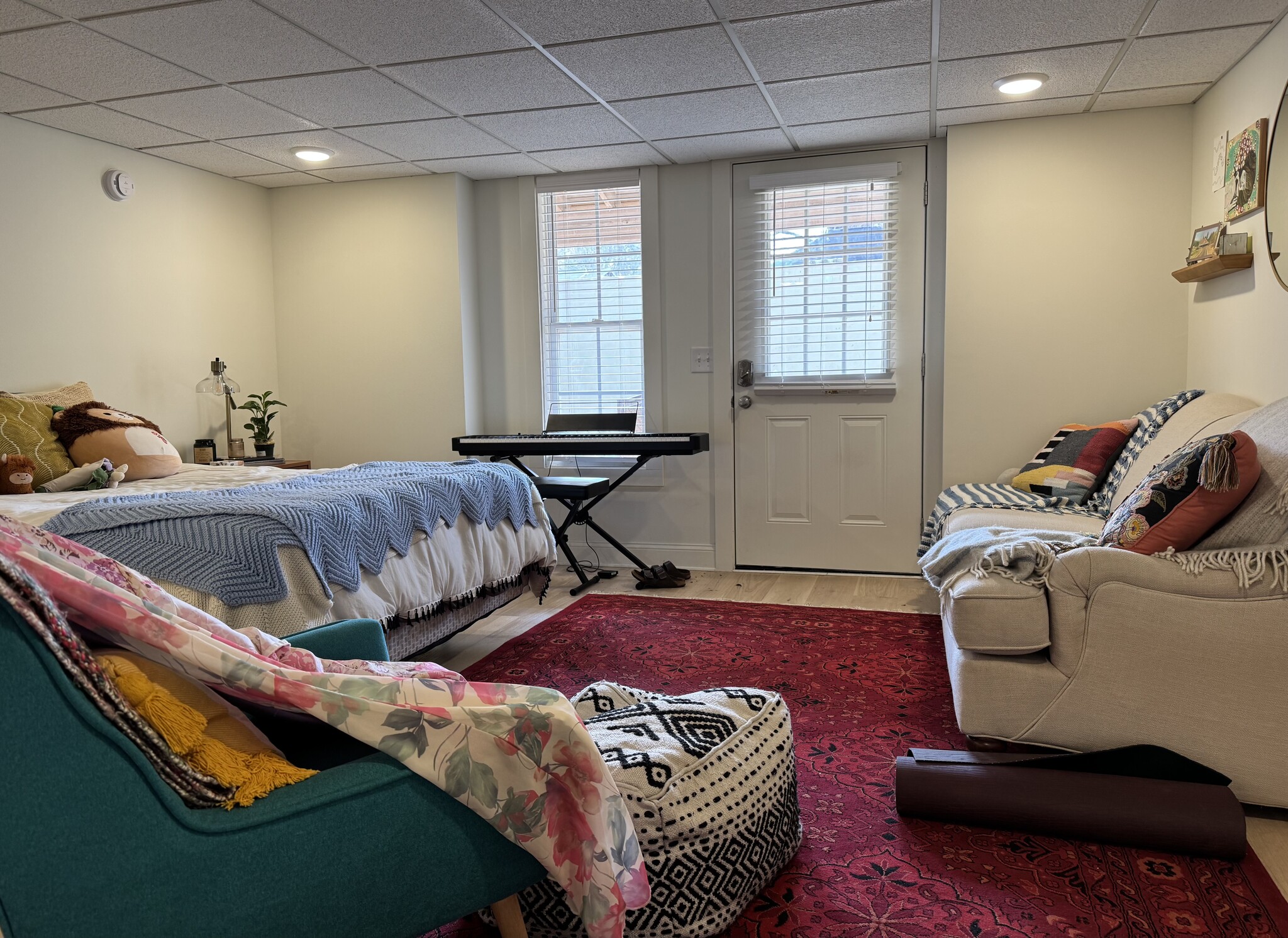 Living/Bedroom - 343 S Gay St