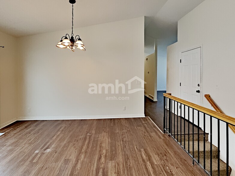 Building Photo - 6868 Jackling Way