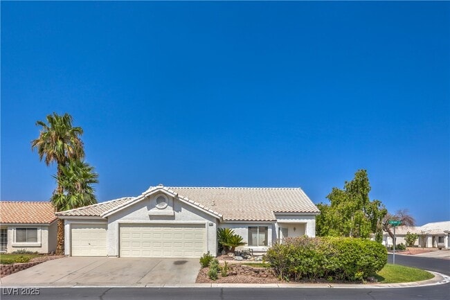 Primary Photo - 4765 Calavo St