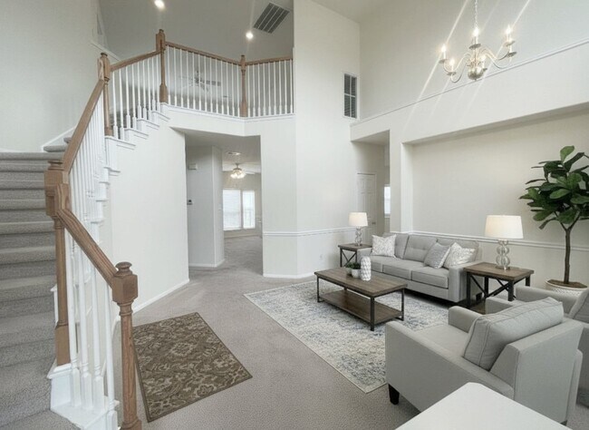 Building Photo - 18807 Harbor Key Cir