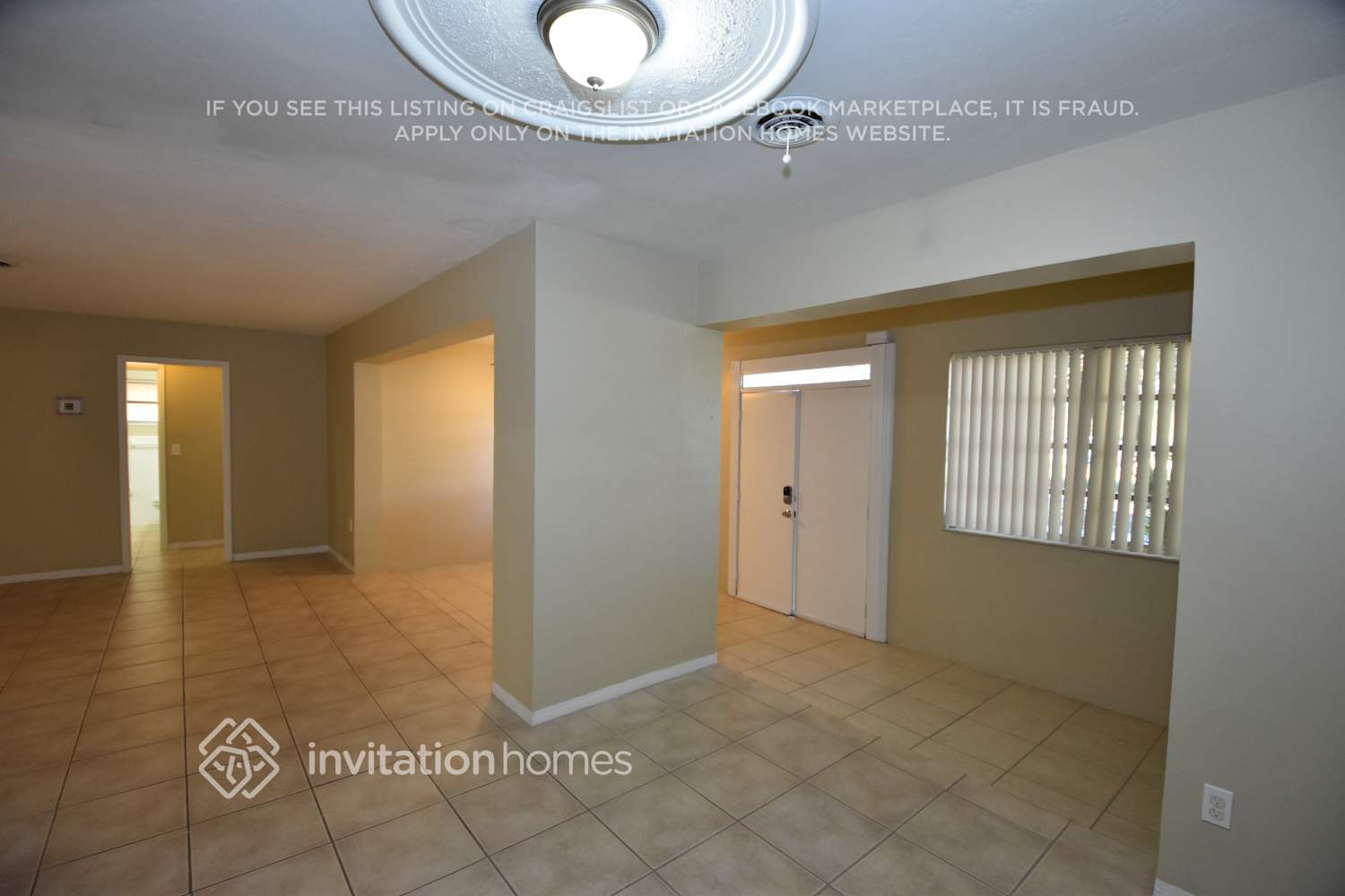 Building Photo - 1307 N 46th Ave