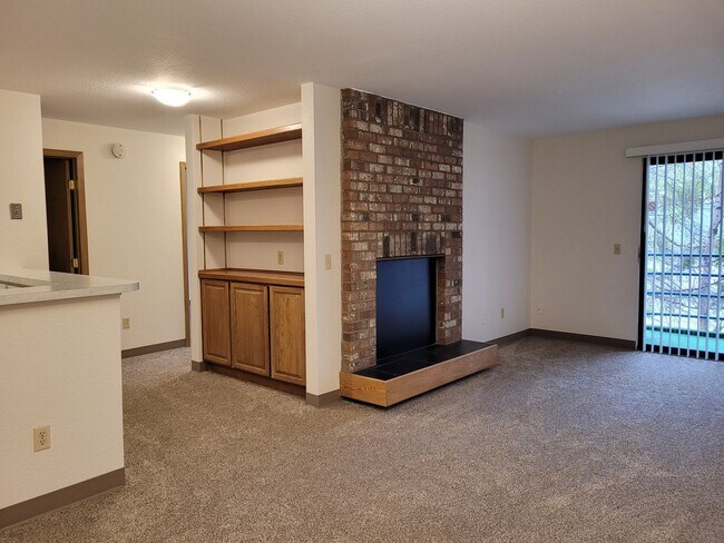 Building Photo - 3550 W Dimond Blvd