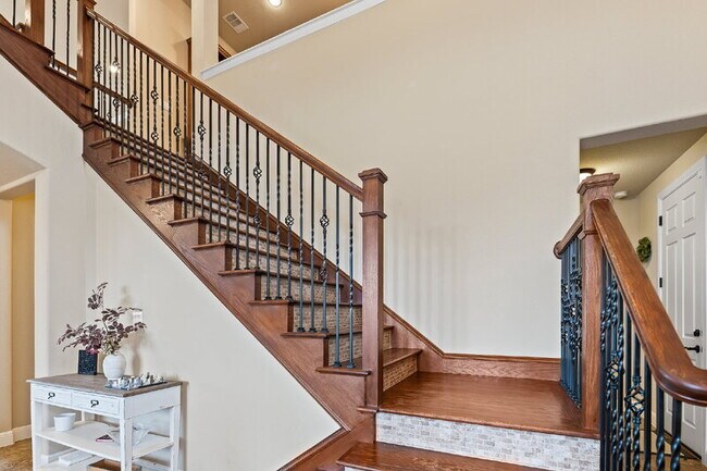 Building Photo - 17401 Rush Pea Cir