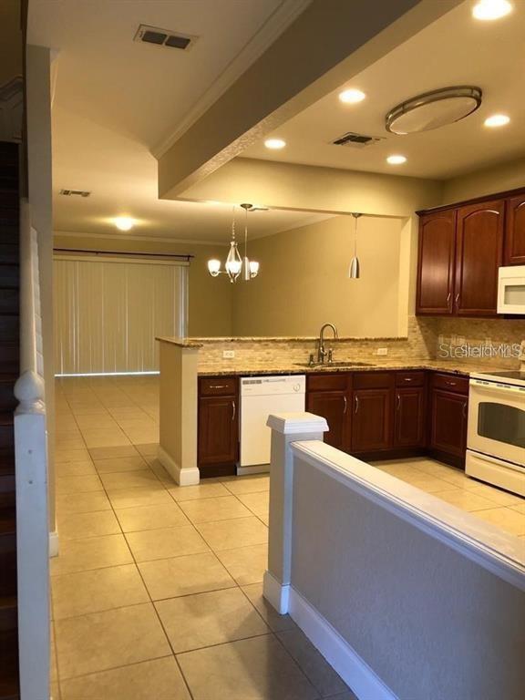 Building Photo - 2850 Polvadero Ln