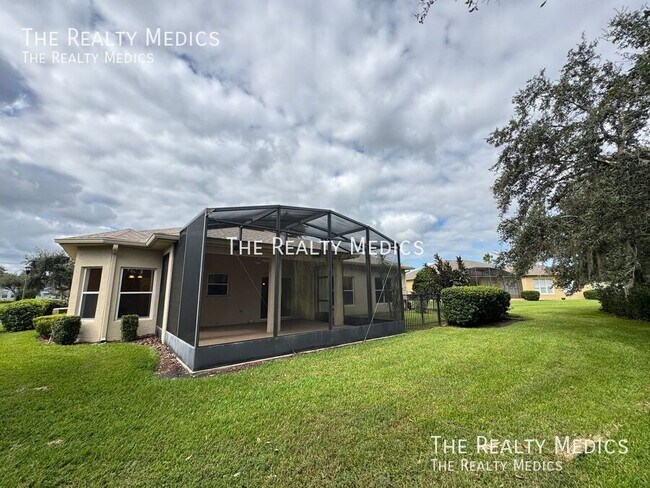 Building Photo - 202 Nova Ave