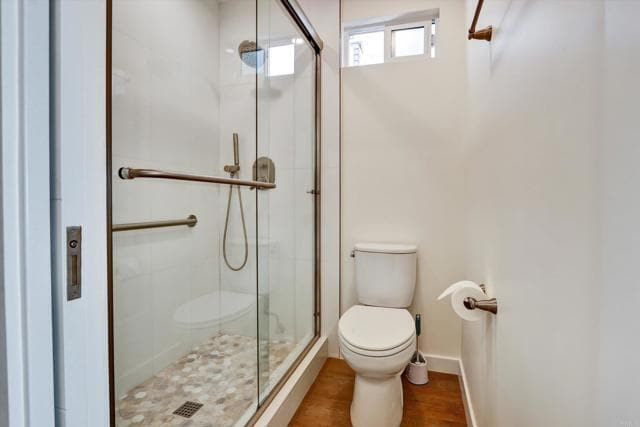 Building Photo - 410 Stratford Ct