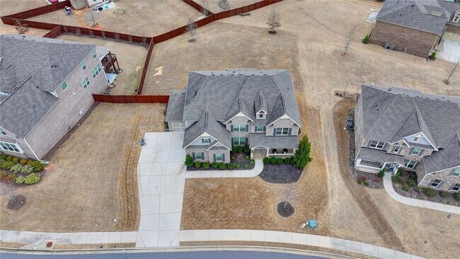 Building Photo - 5525 Nesmith Ct