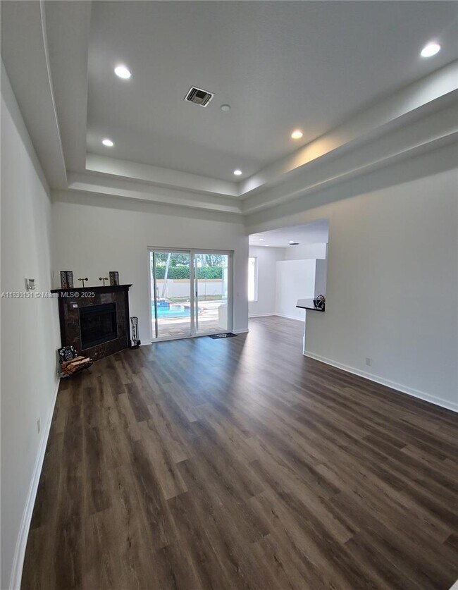Building Photo - 7044 Brunswick Cir