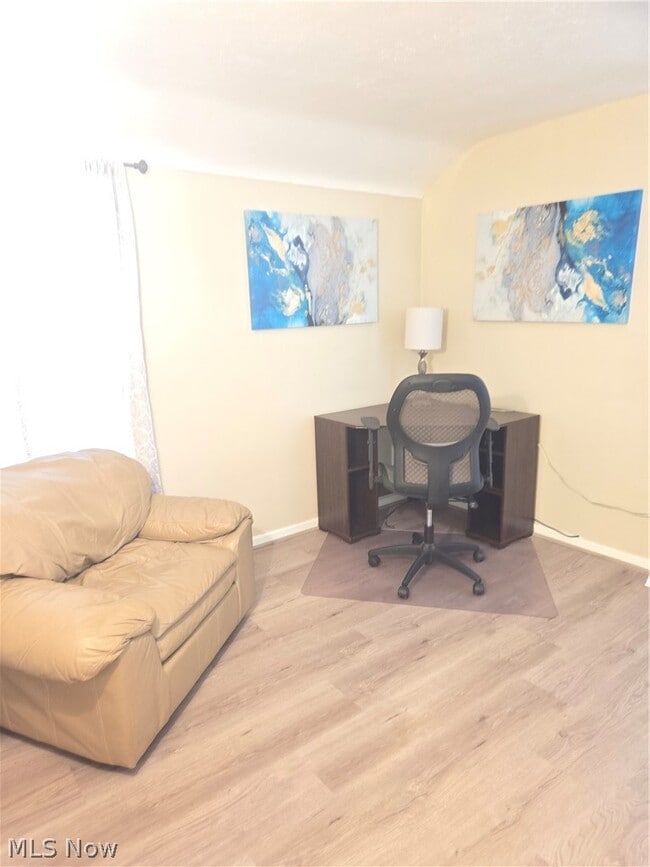 Building Photo - 21711 S Lake Shore