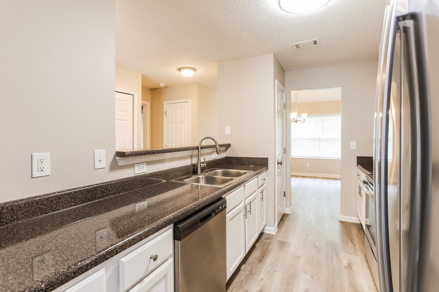 Building Photo - 4509 Ravenwood Pl