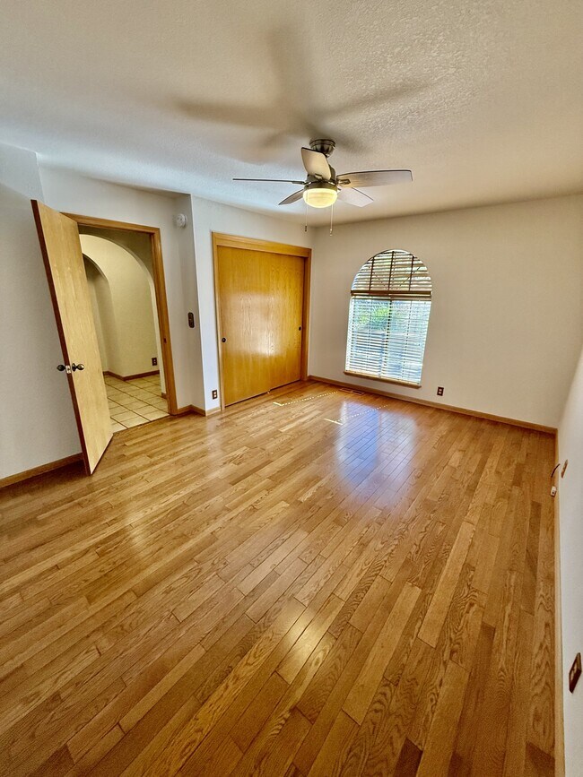 Building Photo - 11438 Timothy Way