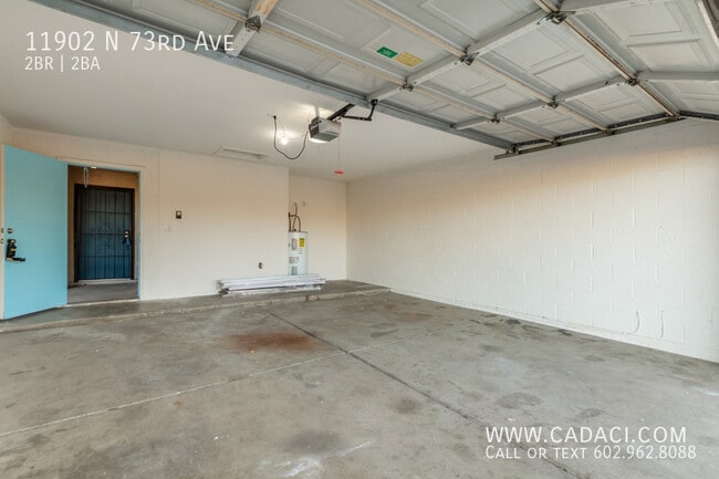 Building Photo - 11902 N 73rd Ave