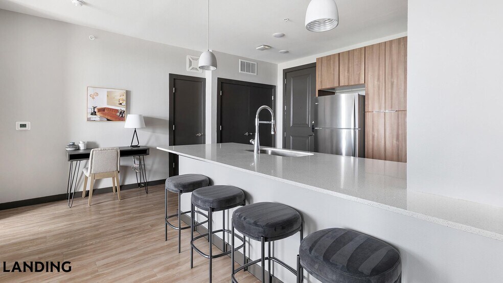 Building Photo - 3875 Burnham