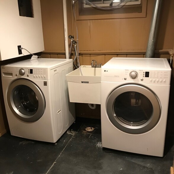 Laundry - 5451 Washburn Ave S