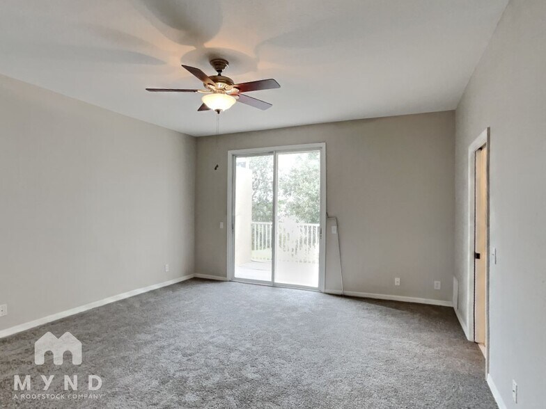 Building Photo - 12042 Lake Allen Dr