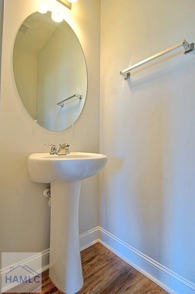 Building Photo - 106 Centennial Ct