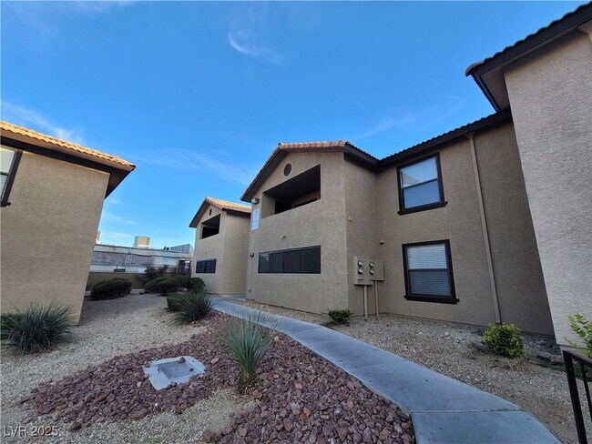 Building Photo - 2451 N Rainbow Blvd