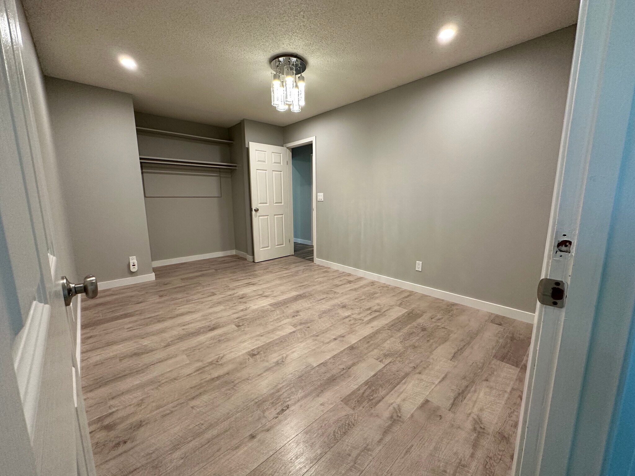 Building Photo - 1035 Delna Manor Ln