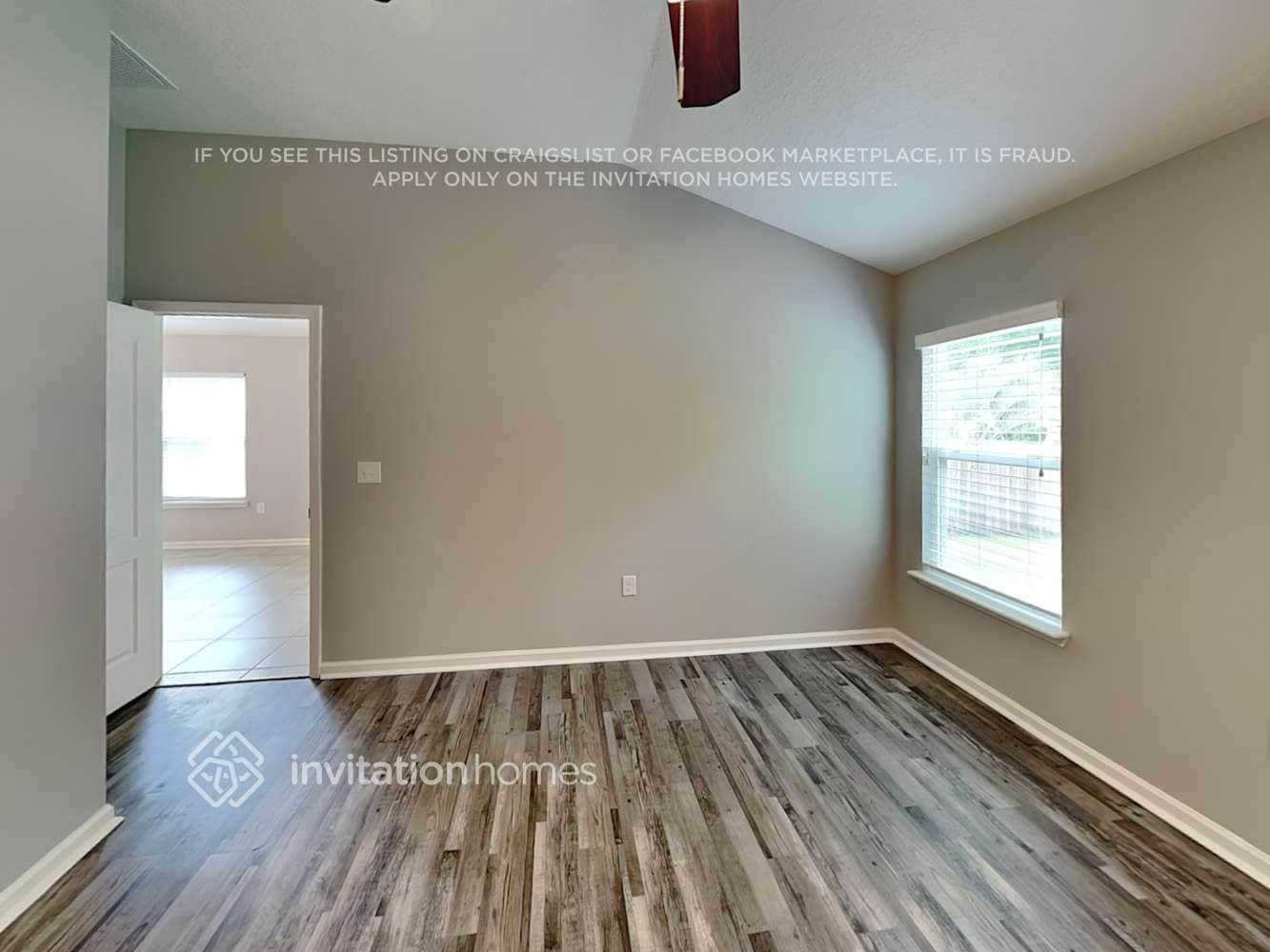 Building Photo - 168 Colorado Springs Way