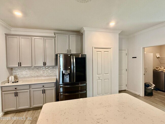 Building Photo - 9603 Lovage Ln