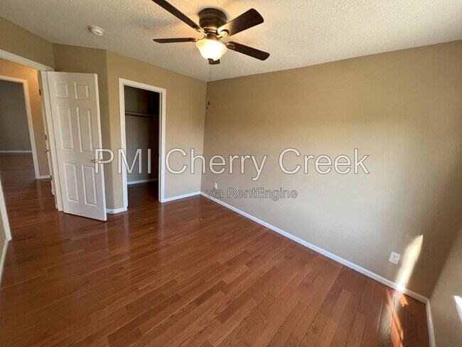 Building Photo - 19453 E Hollow Creek Dr