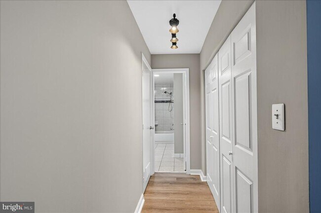 Building Photo - 16294 Taconic Cir