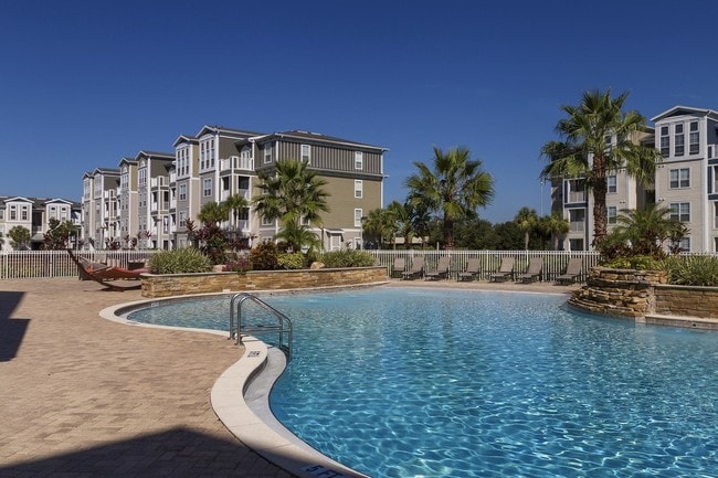 Building Photo - 9747 Tranquility Lake Cir