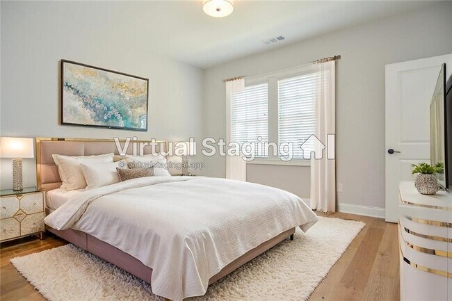 Building Photo - 3963 Enclave Wy