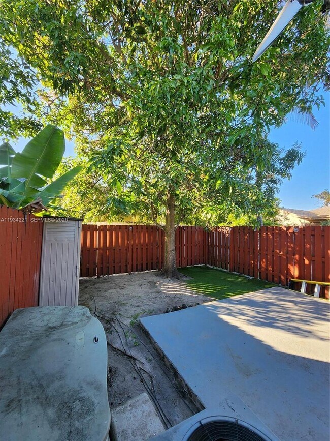 Building Photo - 7446 NW 34th St