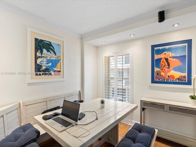 Building Photo - 3097 Bird Ave