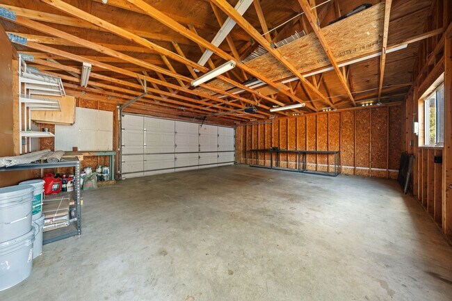 Building Photo - 4810 N 25th St