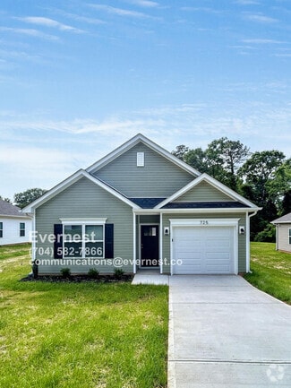 Building Photo - 725 N McFarland St
