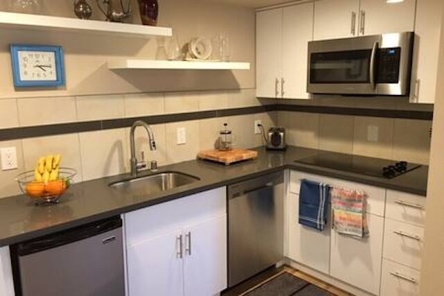 Modern kitchen - 184 Elder Ave