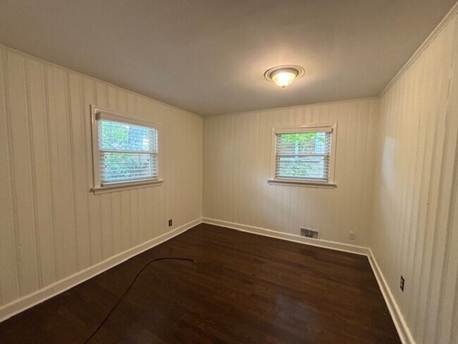 Building Photo - Cape Story by the Sea