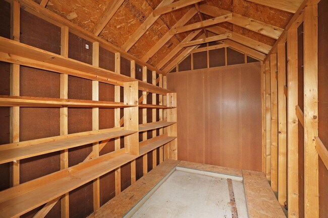 Building Photo - 6802 Thunder Rd