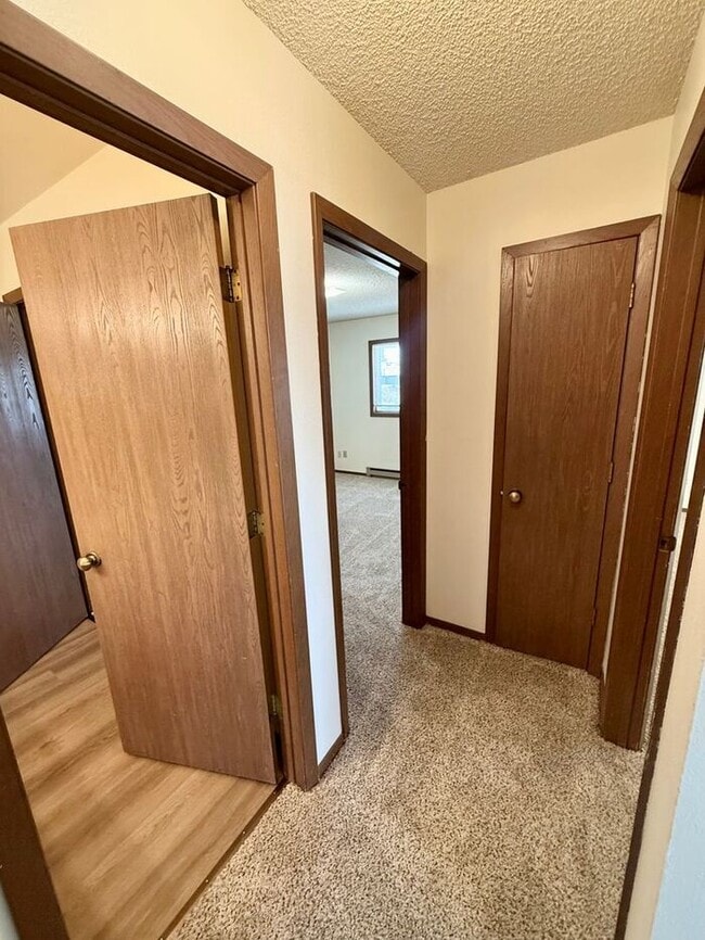 Building Photo - Limited-Time Move-In Deal: Get Your First 2 Weeks FREE! Spacious 2 Bed, 1 Bath Apartments + Water...