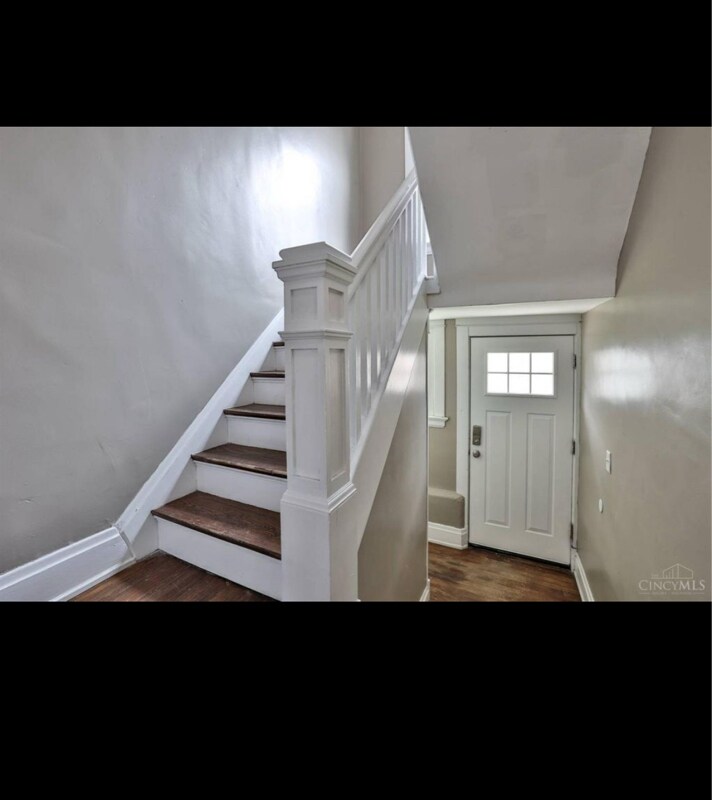 Building Photo - 4241 Langley Ave