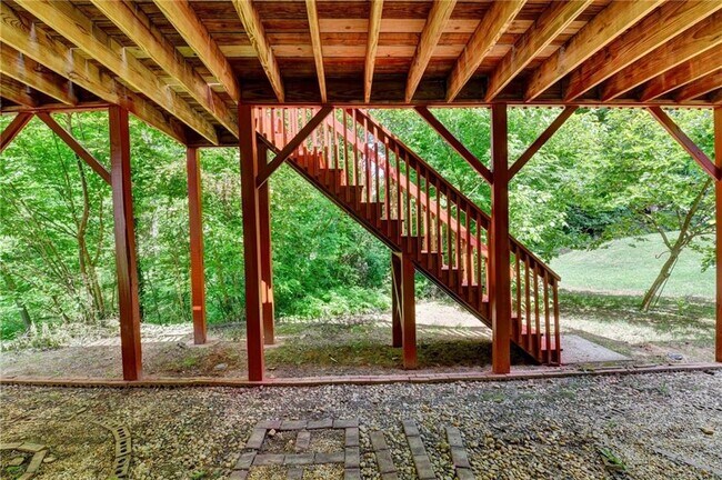 Building Photo - 3380 McClure Woods Dr