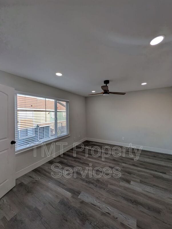 Building Photo - 4068 Weymouth Ln