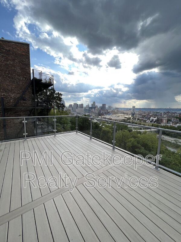Building Photo - 1279 Ida St