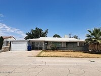 Building Photo - 1504 Fairfield Dr