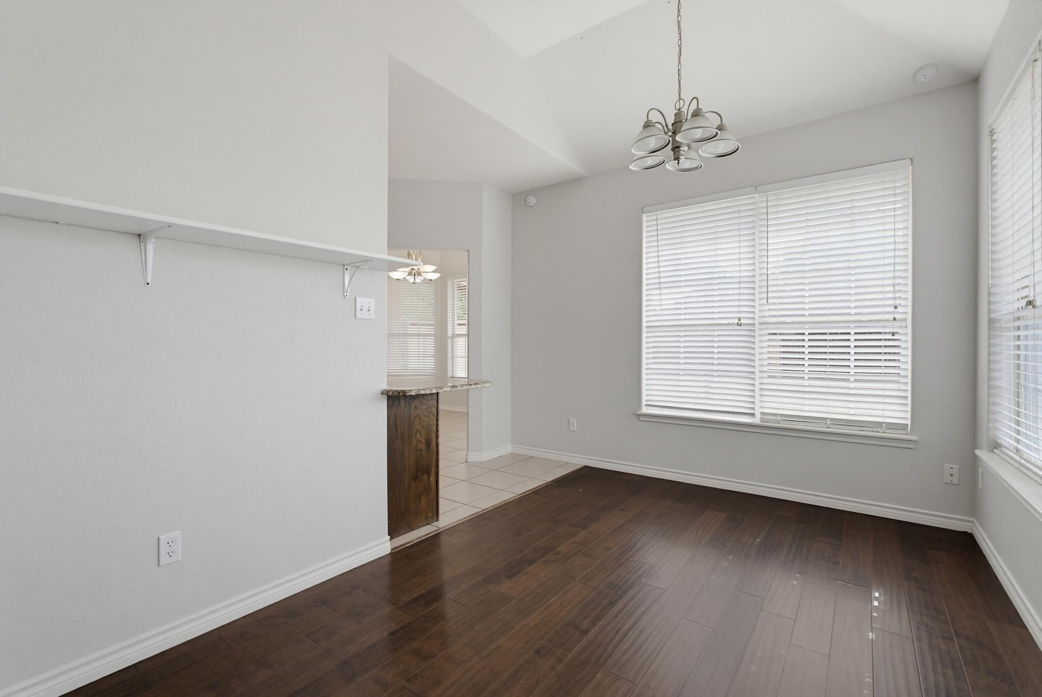 Building Photo - 7017 Springwater Ave