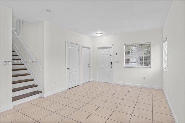 Building Photo - 21455 SW 86th Pl
