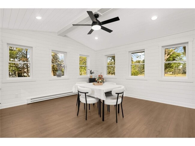 Building Photo - 15240 Kangaroo St NW