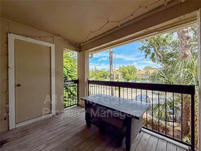 Building Photo - 4057 Crockers Lake Blvd