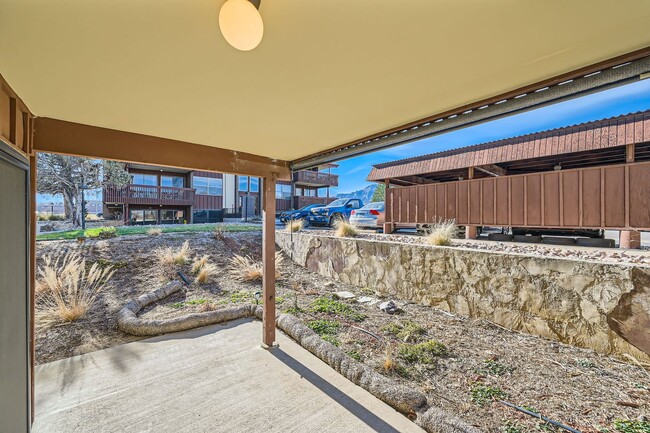 Building Photo - BEAUTIFUL 2 Bed 2 Bath Condo in Boulder- A...